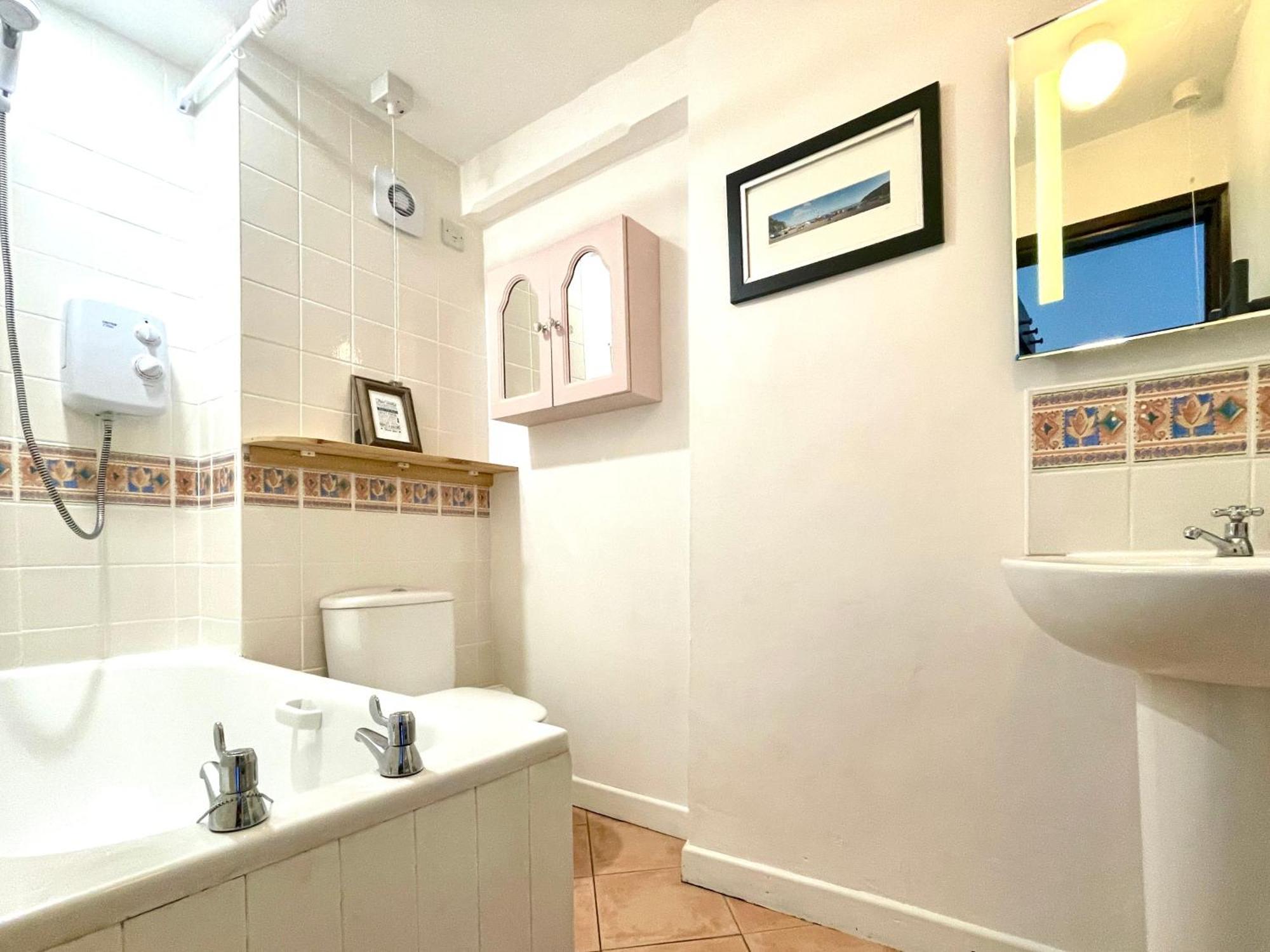 Lake Villa Holiday Cottages Holsworthy Eksteriør bilde