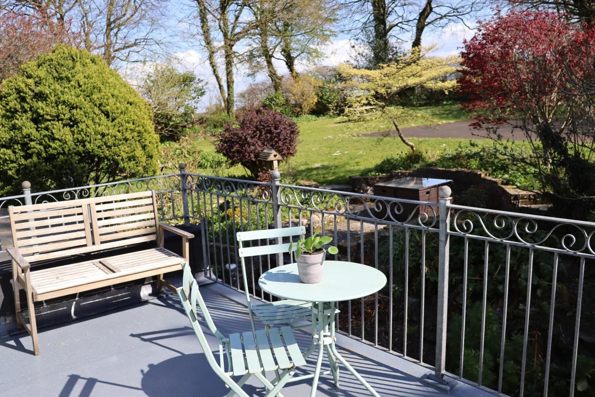 Lake Villa Holiday Cottages Holsworthy Eksteriør bilde