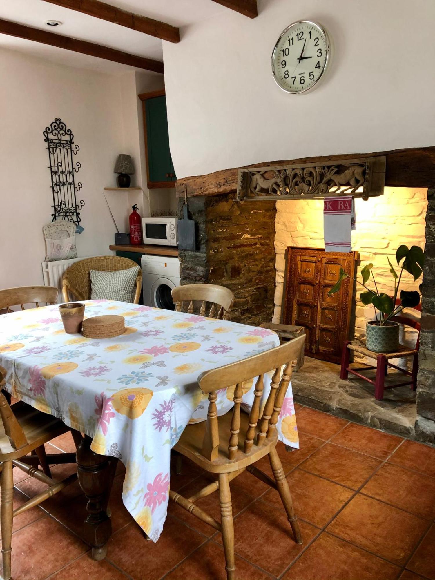 Lake Villa Holiday Cottages Holsworthy Eksteriør bilde