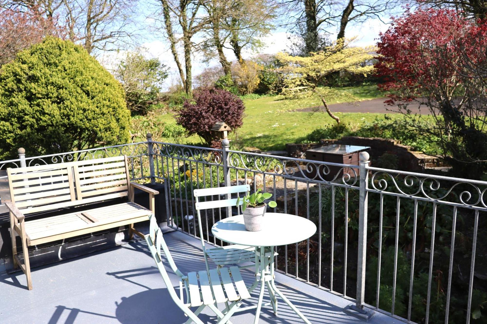 Lake Villa Holiday Cottages Holsworthy Eksteriør bilde
