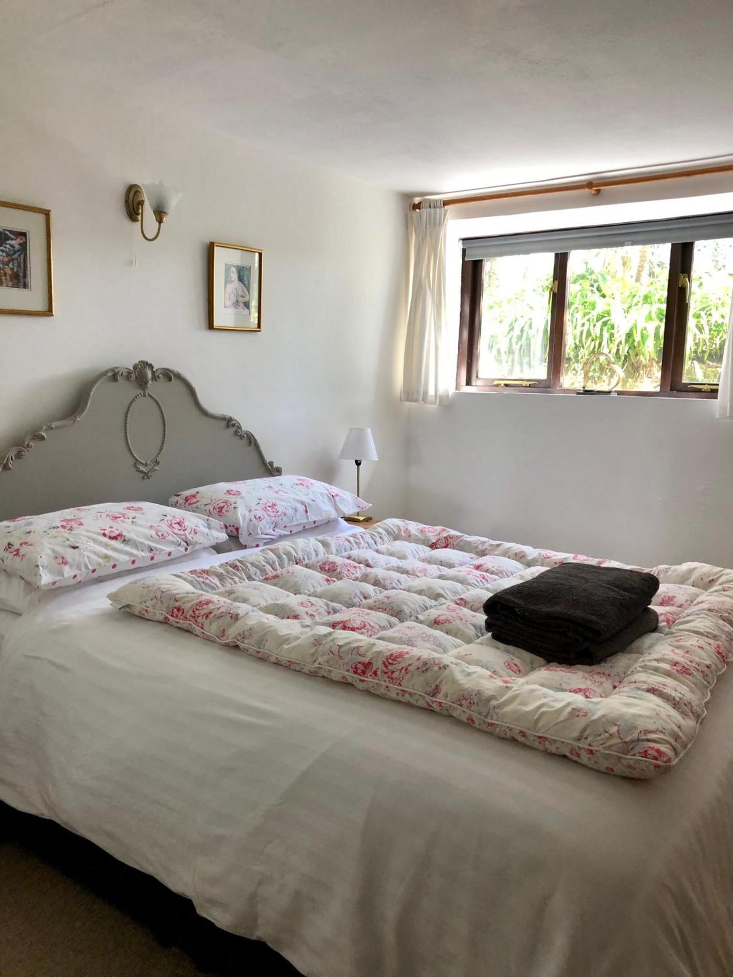 Lake Villa Holiday Cottages Holsworthy Eksteriør bilde